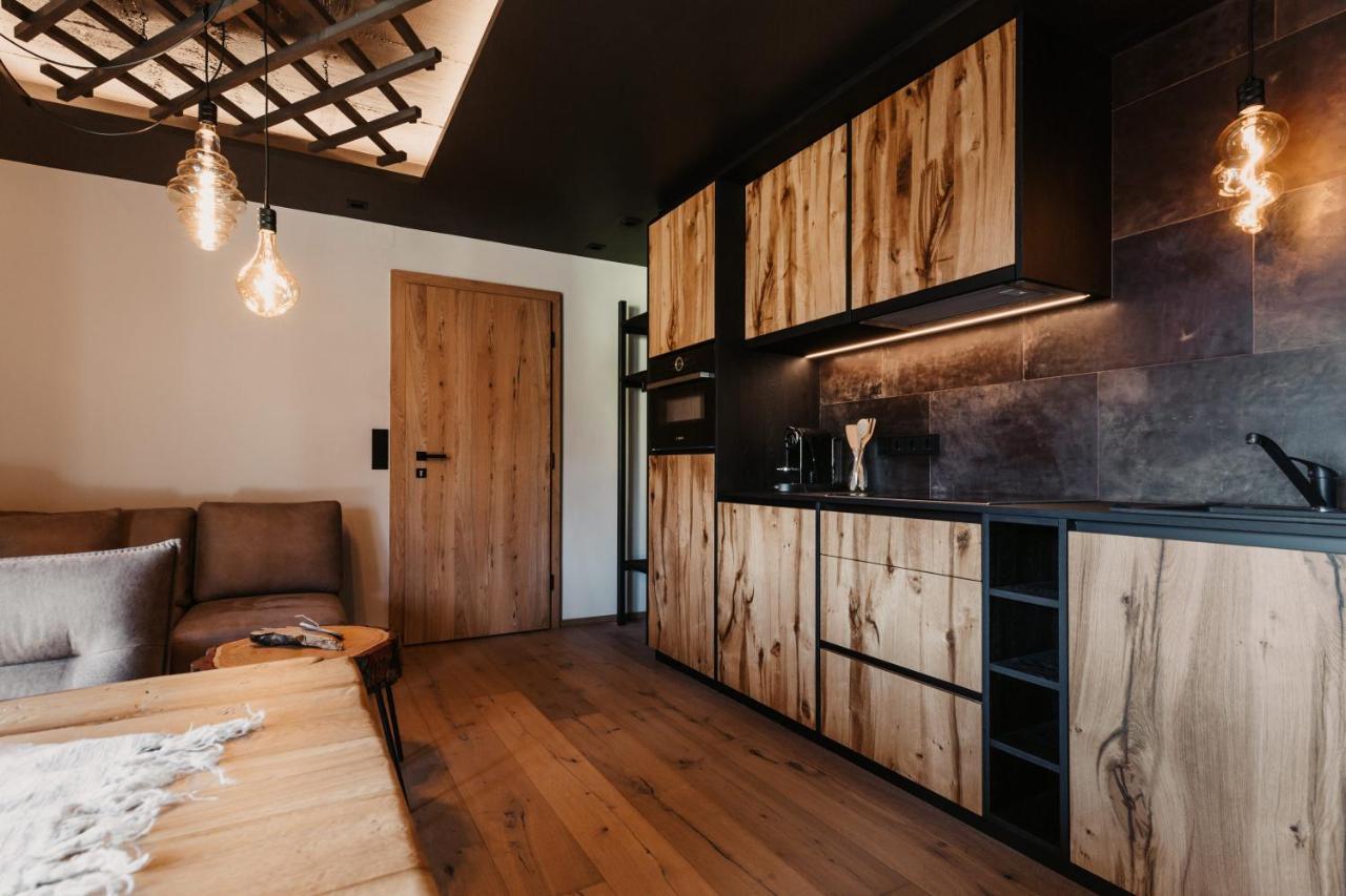 Hoamat House I Boutique Apartments Sankt Margarethen im Lungau Ngoại thất bức ảnh
